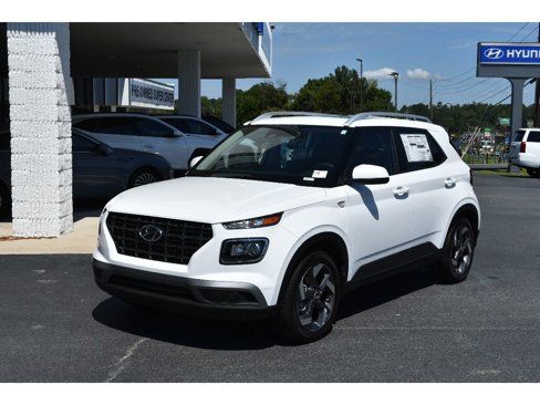 New 2025 Hyundai Venue SEL image 1