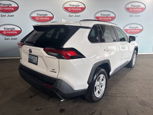 Used 2019 Toyota RAV4 LE image 4