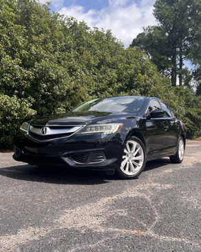 Used 2017 Acura ILX image 2