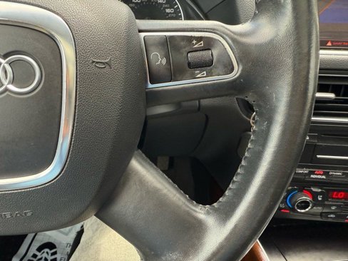 Used 2011 Audi Q5 3.2 Prestige image 15