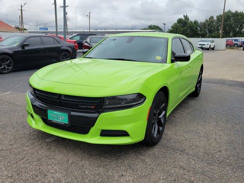 Used 2023 Dodge Charger SXT w/ Blacktop Package image 7