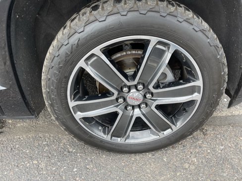 Used 2018 GMC Acadia Denali w/ Technology Package image 20