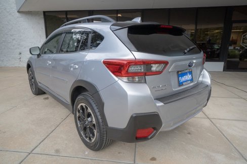 Used 2021 Subaru Crosstrek 2.0i Premium w/ Moonroof Package image 5