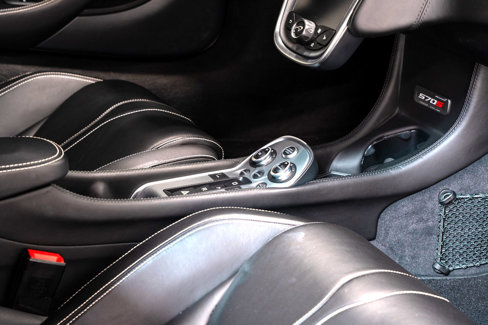 Used 2019 McLaren 570S Coupe image 60