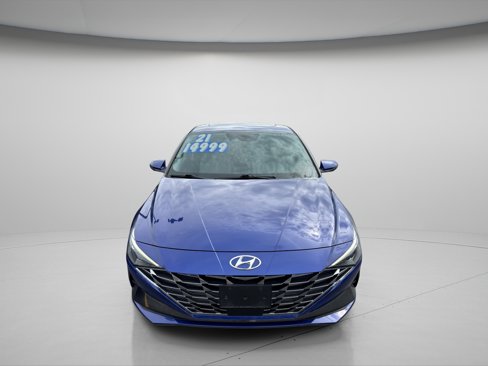 Used 2021 Hyundai Elantra Limited image 2