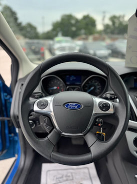Used 2014 Ford Focus SE w/ SE Winter Package image 7