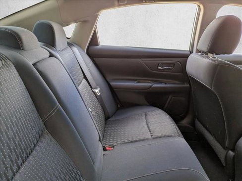 Used 2017 Nissan Altima 2.5 S image 18