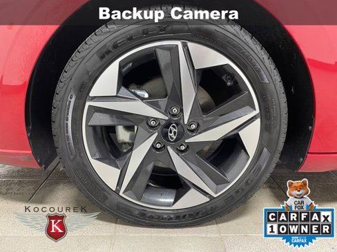 Used 2021 Hyundai Elantra Limited image 8