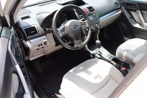 Used 2015 Subaru Forester 2.5i w/ Alloy Wheel Package image 9