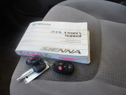 Used 2008 Toyota Sienna LE image 40