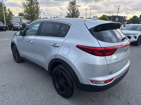 Used 2019 Kia Sportage LX image 4