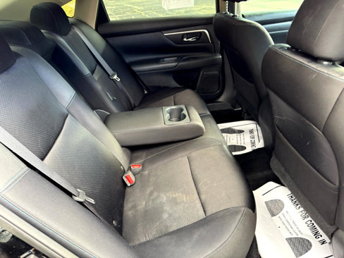 Used 2017 Nissan Altima 2.5 SR w/ Midnight Edition Package image 37