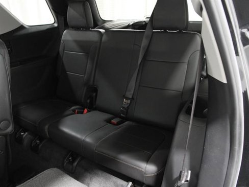Used 2020 Chevrolet Traverse RS w/ LPO, Floor Liner Package image 21