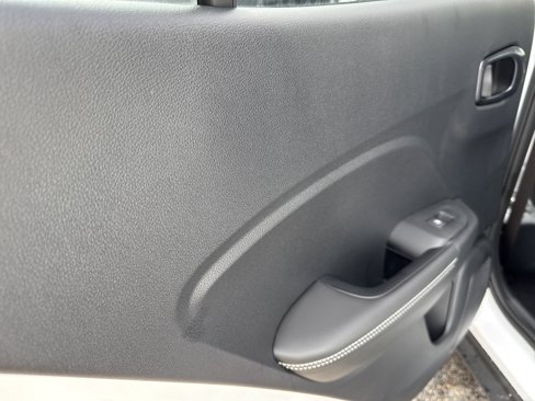 New 2025 Hyundai Venue Limited image 8