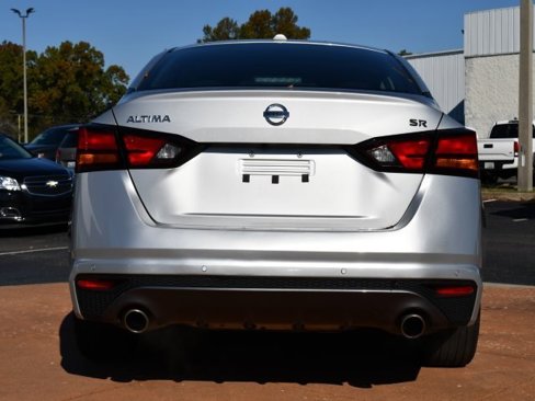 Used 2022 Nissan Altima 2.5 SR image 5