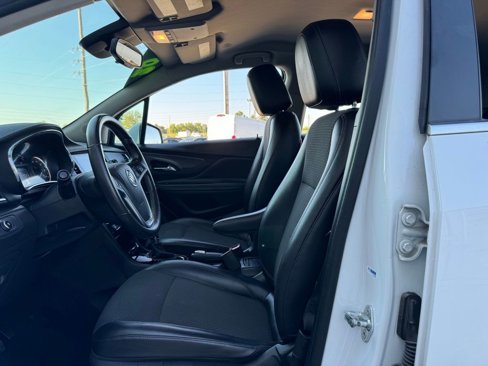 Used 2020 Buick Encore Preferred image 15