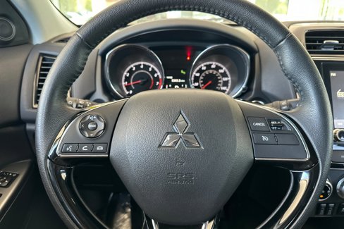 Used 2024 Mitsubishi Outlander Sport SE image 23