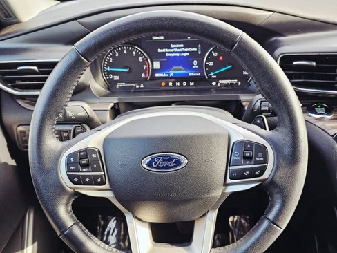 Used 2021 Ford Explorer Limited w/ Equipment Group 301A image 34