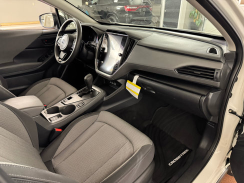 Used 2024 Subaru Crosstrek 2.0i Premium image 38