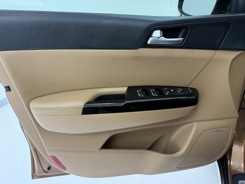 Used 2018 Kia Sportage SX image 29