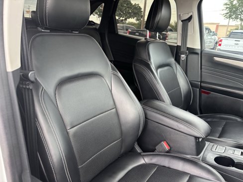Certified 2021 Ford Escape SEL image 27
