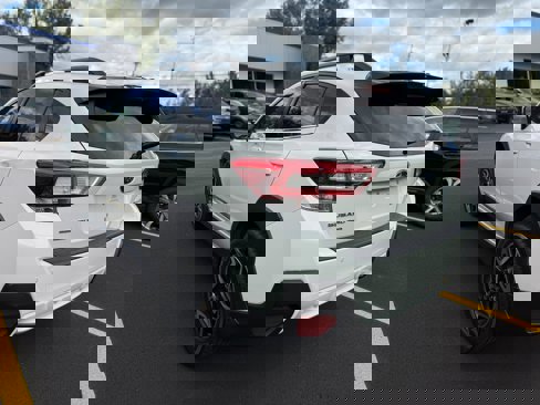 Used 2018 Subaru Crosstrek 2.0i Limited image 4