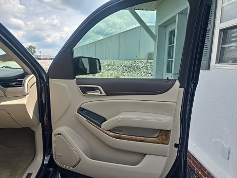 Used 2016 GMC Yukon XL Denali w/ Open Road Package image 25