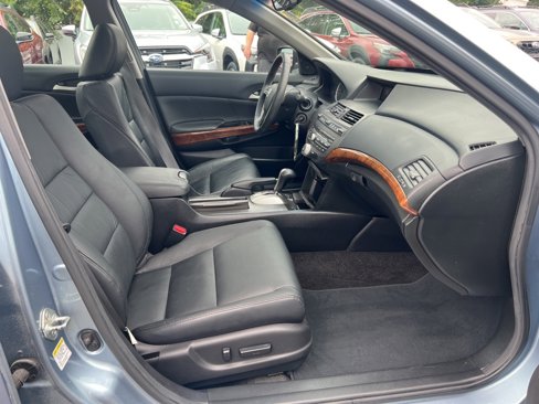 Used 2011 Honda Accord EX-L image 41