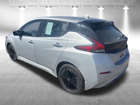 Used 2023 Nissan Leaf SV Plus image 4