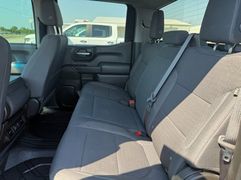 Used 2020 Chevrolet Silverado 1500 LT w/ Texas Edition image 15