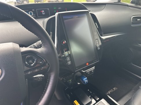 Used 2019 Toyota Prius image 10