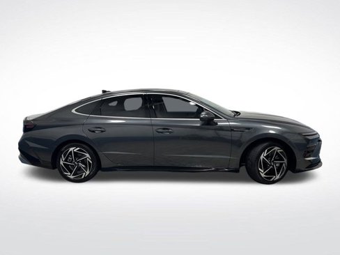 Used 2024 Hyundai Sonata SEL w/ Convenience Package image 2