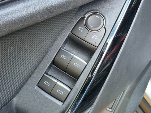 New 2026 Chevrolet Equinox RS w/ Convenience Package III image 21