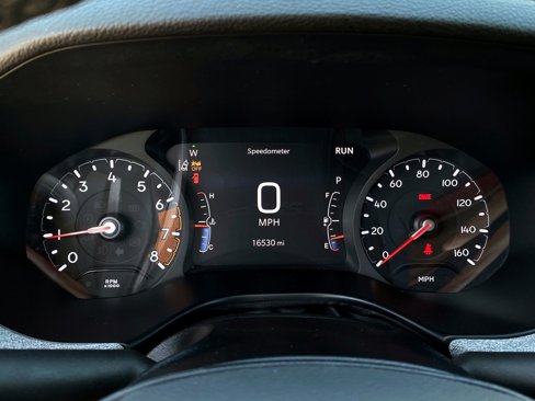 Used 2025 Jeep Compass Latitude image 21