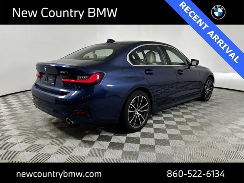 Used 2022 BMW 330i xDrive Sedan w/ Driving Assistance Package image 7