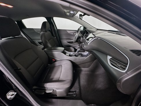 Used 2023 Chevrolet Malibu LT w/ Driver Confidence Package image 30