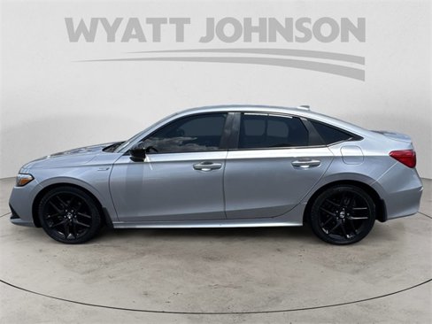 Used 2023 Honda Civic Sport image 2