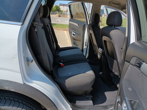 Used 2012 Chevrolet Captiva Sport LS image 15