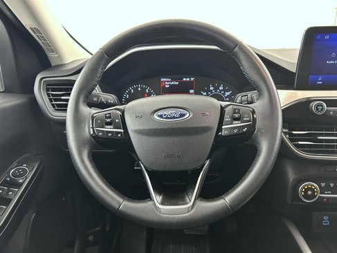 Used 2022 Ford Escape SE w/ Cold Weather Package image 11