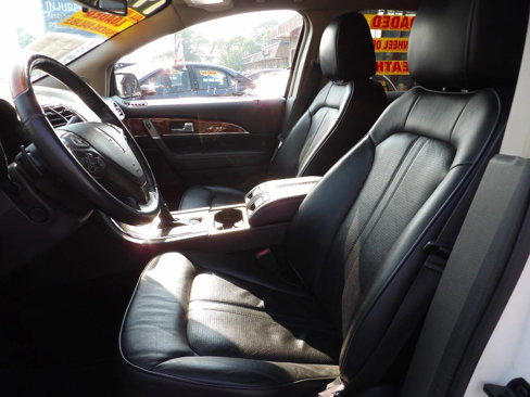 Used 2013 Lincoln MKX AWD image 8