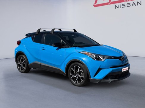 Used 2019 Toyota C-HR XLE image 7
