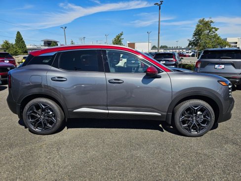 New 2025 Nissan Kicks SR w/ SR Premium Package image 8