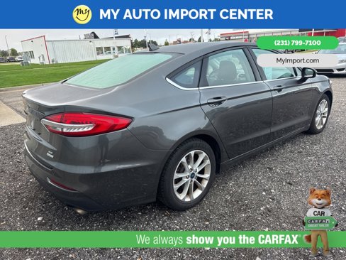 Used 2019 Ford Fusion SE image 5