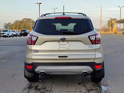 Used 2018 Ford Escape SEL image 5