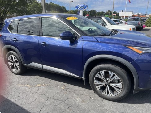 Used 2021 Nissan Rogue SV image 34