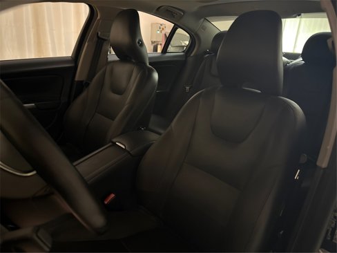 Used 2015 Volvo S60 T5 Premier image 31