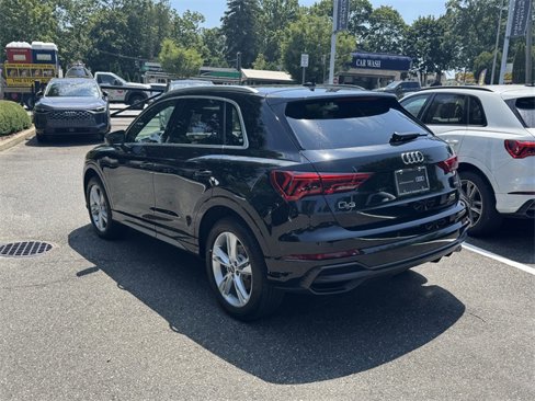 Certified 2022 Audi Q3 2.0T Premium image 8