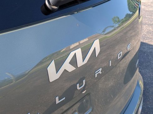 Used 2023 Kia Telluride EX X-Line image 9
