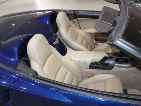 Used 2007 Chevrolet Corvette Convertible w/ Preferred Equipment Group image 19