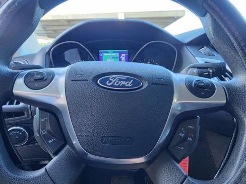 Used 2013 Ford Focus SE image 36